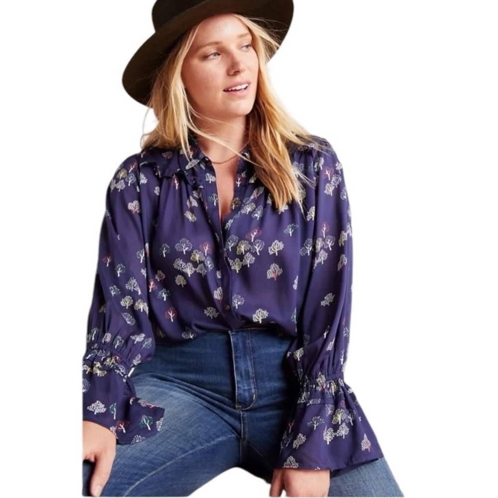 Maeve Anthropologie Fredricka tree print navy blue trim blouse size 10 (Bin A)